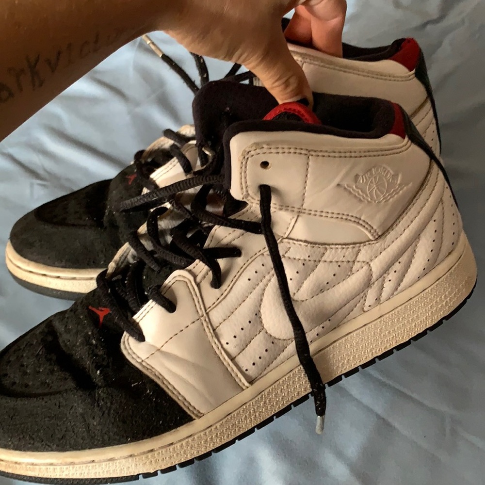 Jordan 1 Beaters